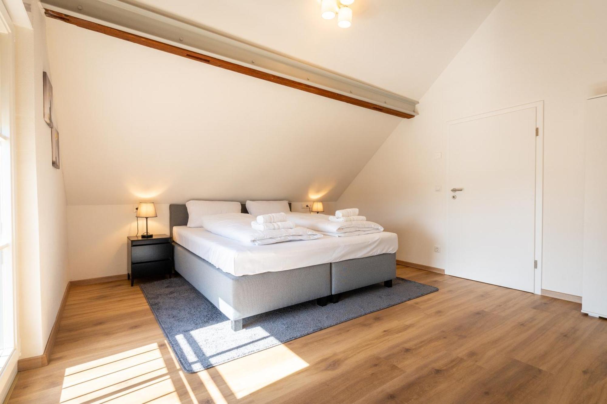 Ibm I Bertrandt I Kueche I 6 Per. Apartment Ehningen Bagian luar foto